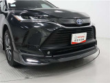 ドレスアップに効果があるモデリスタ製エアロパーツ装着車です。COOL!ですね♪