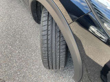 タイヤサイズは205/55R17です!各タイヤメーカー取扱いしております。お買い換えの際もご相談ください。