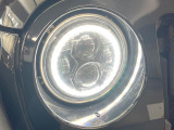 ●LEDヘッドライト:夜間走行時も良好な視界を確保し安心して運転できる高輝度LEDヘッドライトを装備!点灯速度が早く、消費電力も抑えられています。