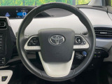 【ステアリングスイッチ】運転中、前方から目線をそらすことなく、オーディオ等の操作が可能な便利機能!安心&快適なドライブを演出してくれます♪