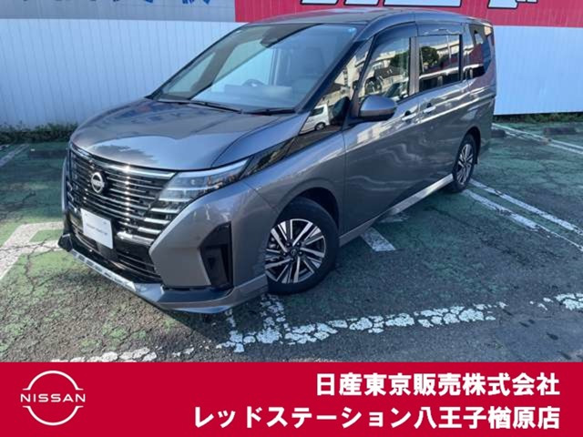 セレナ 1.4 e-POWER ハイウェイスターV 