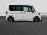 当店は全車『ロングラン保証』付!(1年間、距離無制限 HV車はHV保証付) 別途延長保証もご用意しております♪ ぜひ現車を確認にご来店ください
