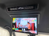 後席モニター付きでロングドライブもお子さまを飽きさせません!