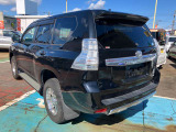 当店では、自社で仕入れした厳選車両を、多数展示しております。リーズナブルなお車を多数在庫しております。掘り出し物を探しにいらしてください。
