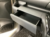 当店での販売車両は、車検整備はもちろん、車検残ありの車両でも点検整備をしっかり終わらせてからお客様へ引き渡し致しますので、安心してご購入いただけます♪