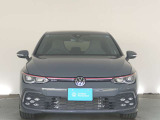 【安心のVW認定中古車保証】 ロード・アシスタンス・サービス・ボディー内外装品、消耗品および油脂類以外の全部品保証など充実した保証内容となっております。☆別途有償にて延長プランもございます☆