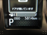 たとえばダイハツのお店にある、たくさんのスマアシ搭載車は、正常に作動する事をしっかり確認します。