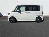 当店は全車『ロングラン保証』付!(1年間、距離無制限 HV車はHV保証付) 別途延長保証もご用意しております♪ ぜひ現車を確認にご来店ください