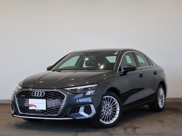 A3セダン  40 TFSI クワトロ アドバンスト 4WD