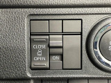 【パワースライドドア】スマートキーや運転席のスイッチでスライドドアの開閉が可能♪電動だから力を入れてドアを開ける必要が無く、小さいお子様でも、重い荷物を持っている時もラクに開け閉めできます♪