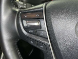 ステアリングスイッチ装備!運転しながら手元でオーディオの操作などができます。