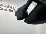 万が一の事故のときもドライブレコーダーがあると安心です。ご利用になる場合は個人情報保護の観点より新品の対応SDカードをお求め下さい。