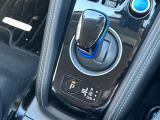 店舗にて現車の確認もいただけますので、お電話で在庫のご確認の上是非ご来店くださいませ。
