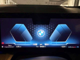インフォテインメントシステムには最新の「BMW OS 9」を搭載。かつてのドライブモードはマイモードに置き換えられている。