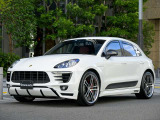 カスタム車両のメンテナンスや車検もお任せ下さいませ。販売後もお役に立てるよう努めさせて頂きます。また、追加カスタム・鈑金修理・コーティング施工・ラッピング作業・電装系作業等、何なりとお申し付け下さい。