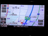 ナビゲーション装備。多彩な機能で快適ドライブをアシスト。オーディオ機能も充実していますね。