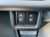 運転席・助手席の双方にシートヒーターが標準装備されています。