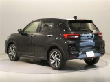 ご覧の車両以外にも多数のU-Carを展示販売しております。