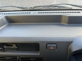 運転席アッパートレイ