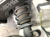 お車を安心してお乗りいただく為には、足回りの定期点検が欠かせません。サービスサポート(有償保証)では無料点検もご提供しており、安心のカーライフをお過ごしいただけるサポート体制が整っています。