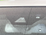 【トヨタセーフティセンス】走行中に前方の車両等を認識し、衝突しそうな時は警報とブレーキで衝突回避と被害軽減をアシスト。より安全にドライブをお楽しみいただけます。