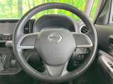 【純正革巻きステアリング】上質な革を使用することで、手にしっかり馴染みとても運転しやすいハンドルです♪