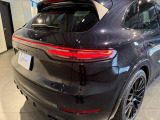 LEDリア ライト、Porscheロゴ付LEDライトストリップ、ブラック