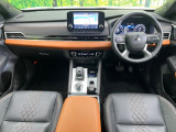 アウトランダー PHEV 2.4 P 4WD 