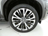 【タイヤ4本新品】・・・こちらのお車はネッツ千葉で購入時タイヤ4本交換します。消耗品ですが高価なのがこのタイヤ・・・!このクルマ、お得ですよ♪