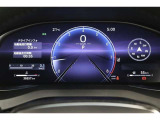 マルチインフォメーションディスプレイ付きのメーターです!エコ運転へ導く多彩な情報を表示してくれます。