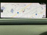 道路や周辺施設が表示された地図画面で、現在地周辺の位置関係を把握しやすくなっています。地名や道路番号も確認でき、行き先までのルートを確認したいときに便利です。