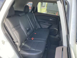 車内広々としており天井も高いので快適にお過ごしいただけます!