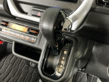 豊富に在庫を取り揃えています!軽自動車からミニバン、セダン、SUV、話題のハイブリッド車など続々入荷しております!