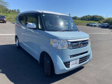 0.66L自然吸気エンジンとCVTを搭載した2WDモデル!カタログ燃費はJC08モードで25.8km/Lです。実際の燃費は走行環境や運転方法により異なります。