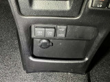 寒い季節もスイッチ一つでシートがポカポカに!これはかなり快適です!運転席と助手席にございます!!!