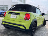 このお車はMINI NET浦和美園に展示中です!総在庫900台を当店でご案内可能です!ご来場、お問い合わせをスタッフ一同お待ちしております。