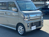 弊社で試乗車として使っていました。事故・修復暦はありませんし、内外装ともきれいな車両ですので安心してご検討頂ける1台です☆