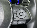 ステアリングスイッチ付き。前方から目を離すことなく操作することが可能です。