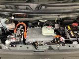 ホンダスタッフがしっかり整備して保証付きにてお渡し致します。エンジンルーム&室内ルームともにクリーニング済みで清潔です。快適なドライブをお楽しみください。