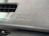 ステアリングにオーディオ操作スイッチが付いています。オーディオ画面に直接タッチしなくても操作が出来ますので、運転に集中できます。