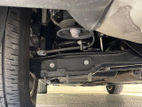 お車を安心してお乗りいただく為には、足回りの定期点検が欠かせません。サービスサポート(有償保証)では無料点検もご提供しており、安心のカーライフをお過ごしいただけるサポート体制が整っています。