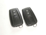 【スマートキー】簡単便利機能♪キーを取り出さずにドアを施錠&解錠。クルマの始動も可能です。