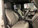 全国へのご納車を承っておりますので遠隔地のお客様にもご安心いただけます。(費用に関しましては、別途お見積りさせていただきます。)勿論、日本全国の正規ディーラーにて保証が受けられます。