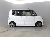 約60項目の点検整備実施済み。法定12ヶ月点検相当の整備に加え、ナビやオーディオなどの故障しやすい部位も、もれなく点検しています。