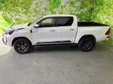 ハイラックス 2.4 Z ディーゼル 4WD 