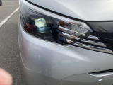 大容量のグローブボックス 車検証や小物を収納可能です