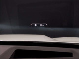 【BMWライブ・コックピット】コントロール・ディスプレイとインスツルメント・ディスプレイから構成されるディスプレイ・ネットワークにすべての情報がより分かりやすく表示されます。