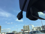 今話題のドライブレコーダーも付いています。