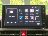 【9インチ ディスプレイオーディオ】大画面ディスプレイへお持ちのスマートフォンと連携して、ナビやbluetoothでの音楽再生が可能です♪デザインはもちろん操作性も良好!別途ナビ機能の取付可能です♪