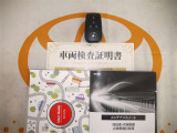 スマートキー付。取扱説明書とメンテナンスノートもあります☆品質評価シート付いてます!トヨタ認定中古車ライト!!
